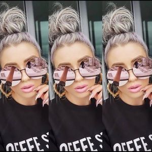 Round rimless rose gold mirrored sunglasses